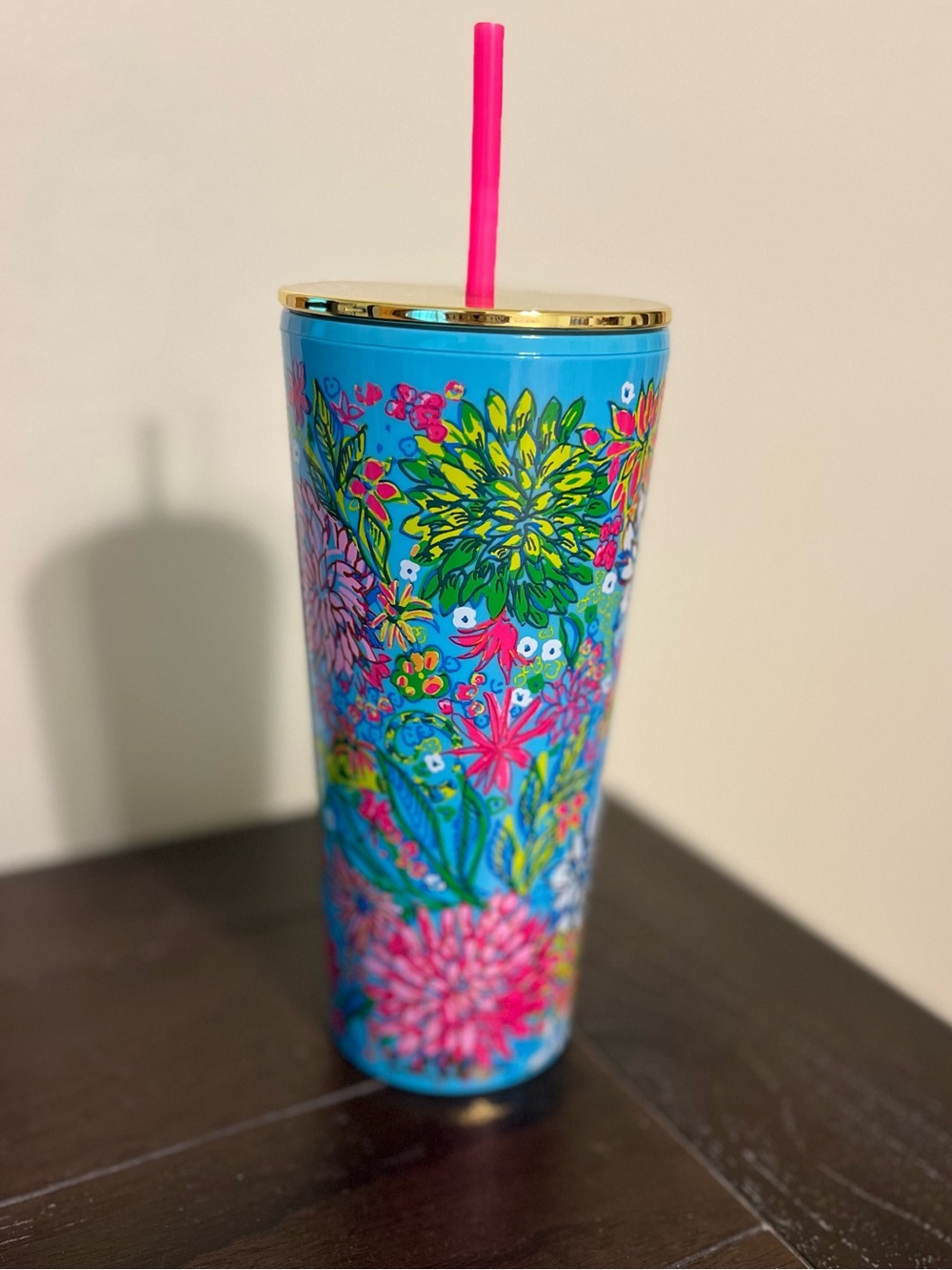 Lilly Pulitzer Acrylic Tumbler “Walking on Sunshine” floral print 24oz